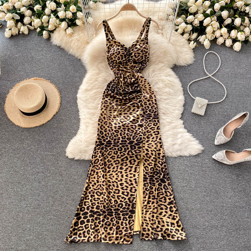 Dress Summer New Retro Leopard Print Sexy V-Neck Scheming Pleated Slim Long Slit Suspender Skirt