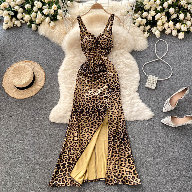 Dress Summer New Retro Leopard Print Sexy V-Neck Scheming Pleated Slim Long Slit Suspender Skirt